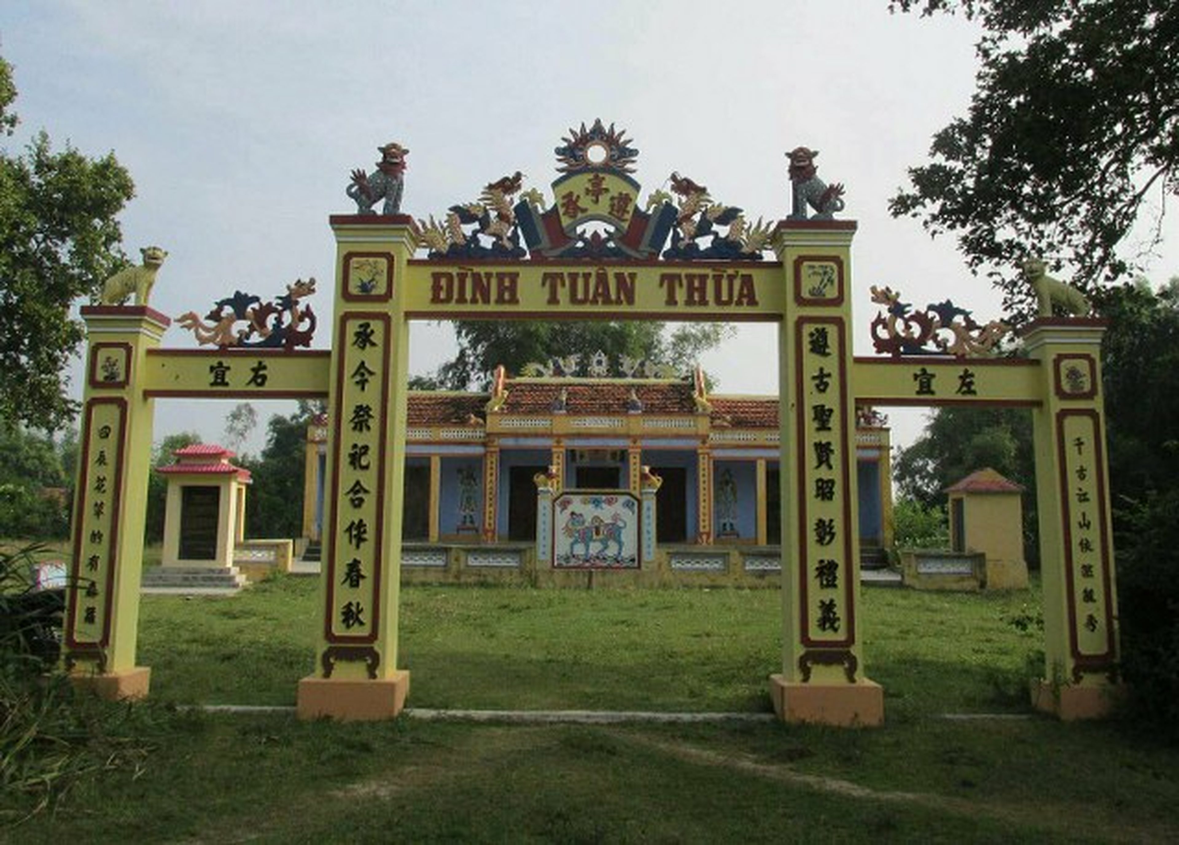 Đình Tuân Thừa - Hình 1